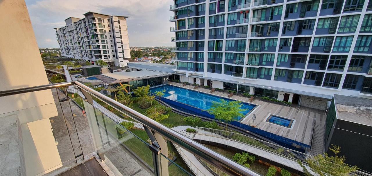 Lovely Vivacity Jazz Suite 2 Cozy Condo 2 Card Lv7 쿠칭 외부 사진