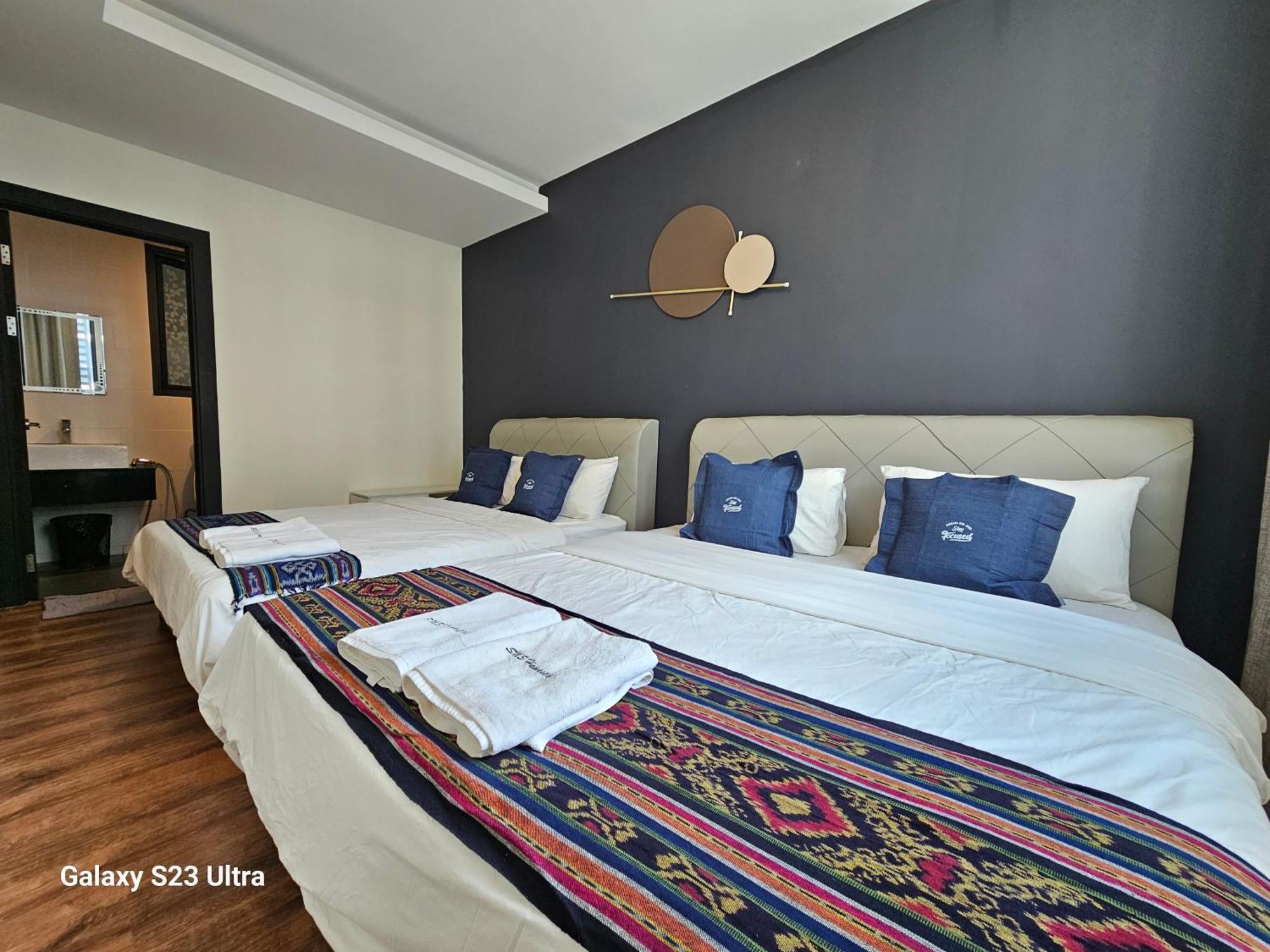 Lovely Vivacity Jazz Suite 2 Cozy Condo 2 Card Lv7 쿠칭 외부 사진